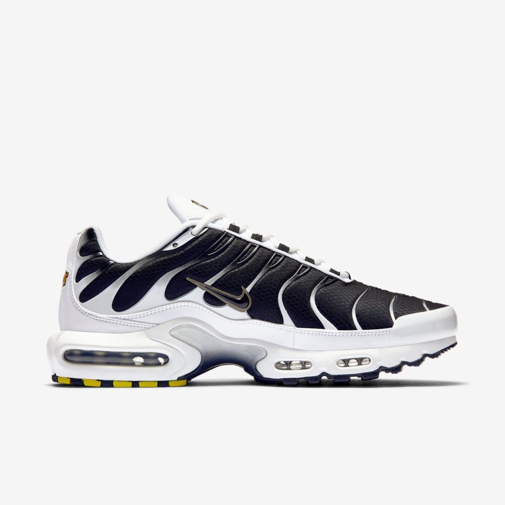 3dd5ce1a9d515fee527fe9a4f0a78a53_1586470878.jpg Nike Air Max Plus - Toggle White Reflective