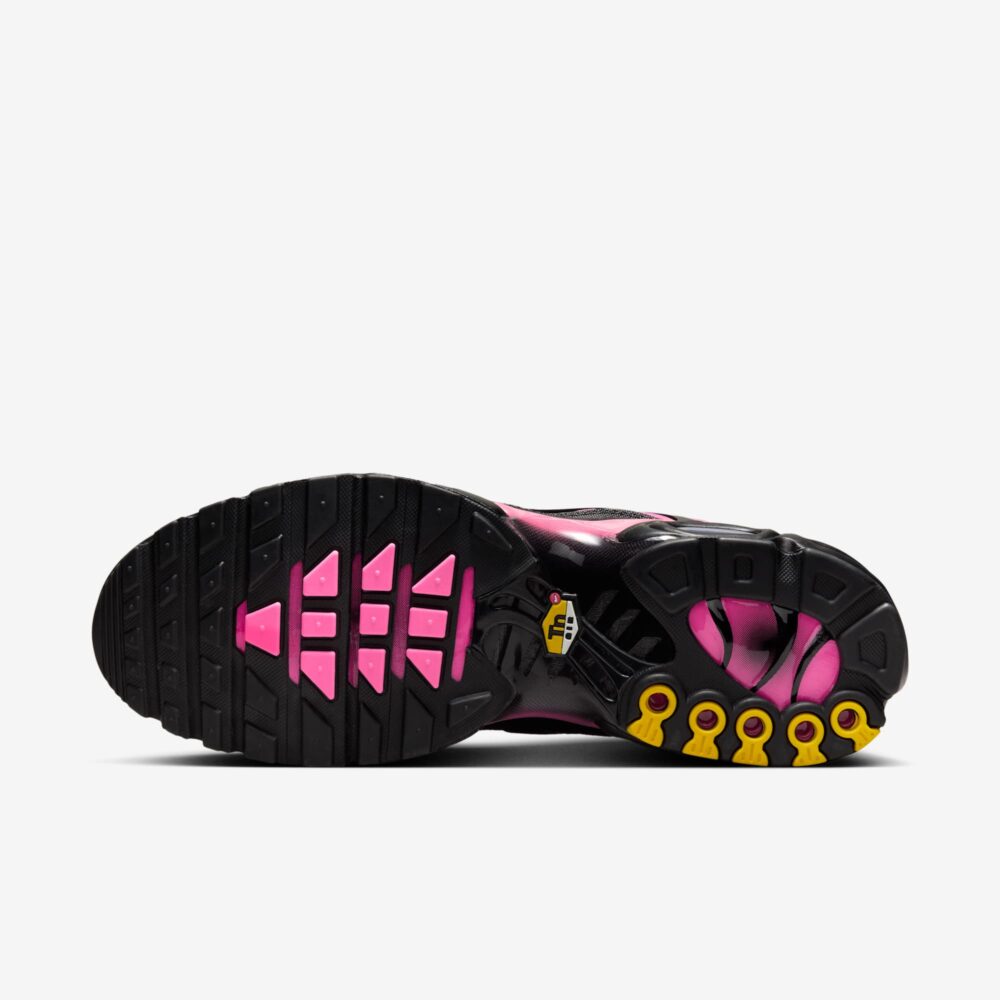 5ffbfc8c47913a1049a6a53f70194fc8_1732209295.jpg Nike Air Max Plus - Black Hyper Pink