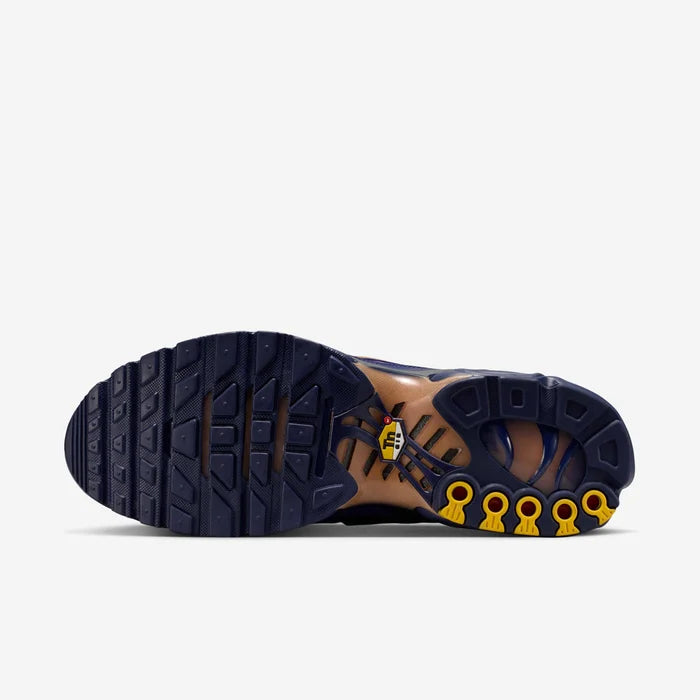 7cf54efe_5c96_4bf2_a7b5_3614326fdf3e.jpg Nike Air Max Plus - French Football Federation
