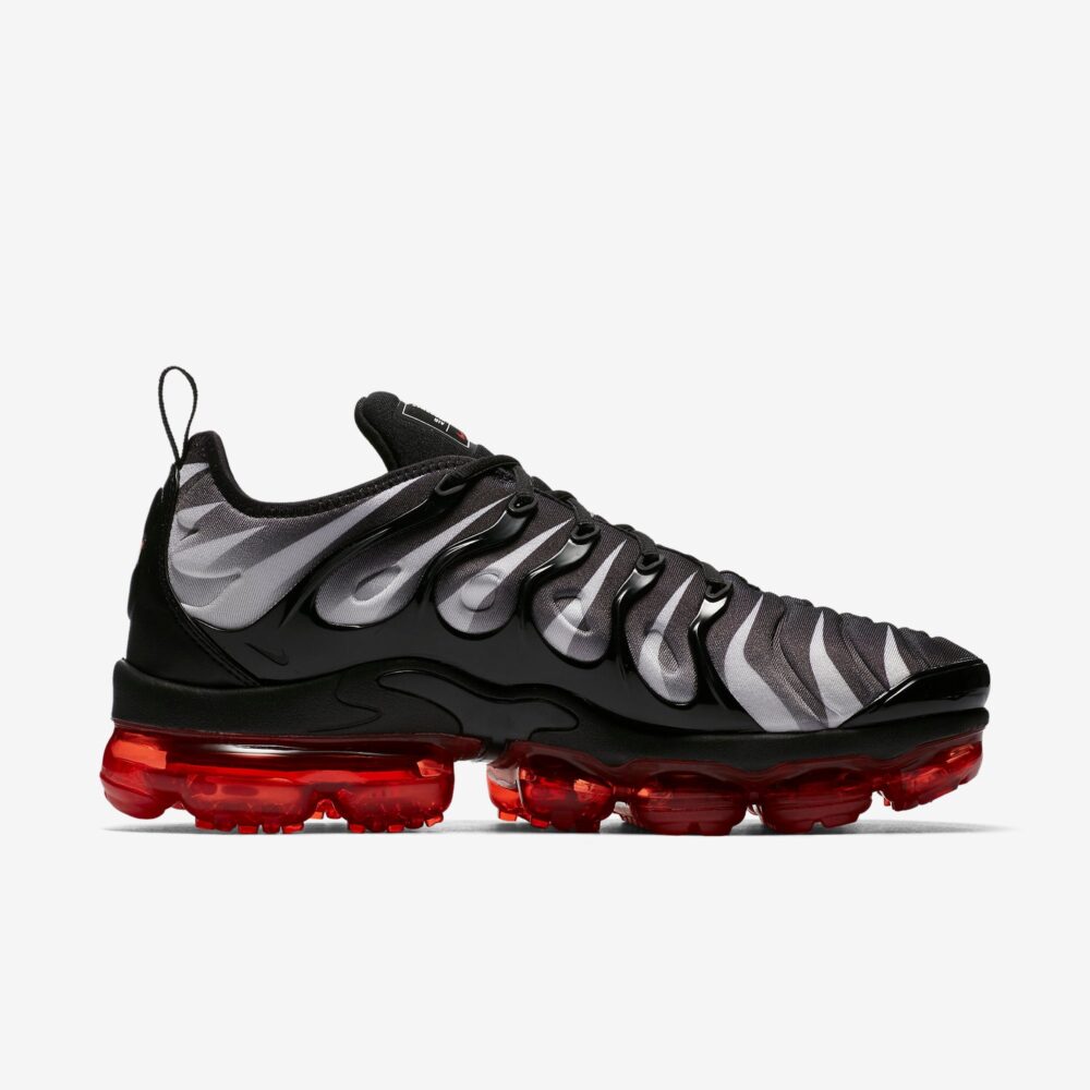 7f9643b8be2887c2527766ed18a6a4de_1527112347.jpg Air VaporMax Plus - Shark