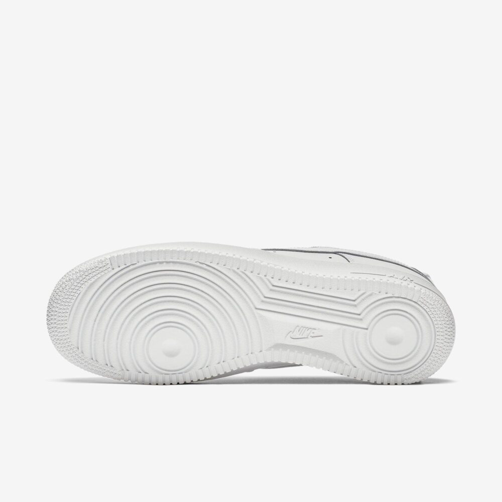 e314169fbbf4bc50e5d31634a4676d8b_1605975311.jpg Nike Air Force 1 Low “Triple White”