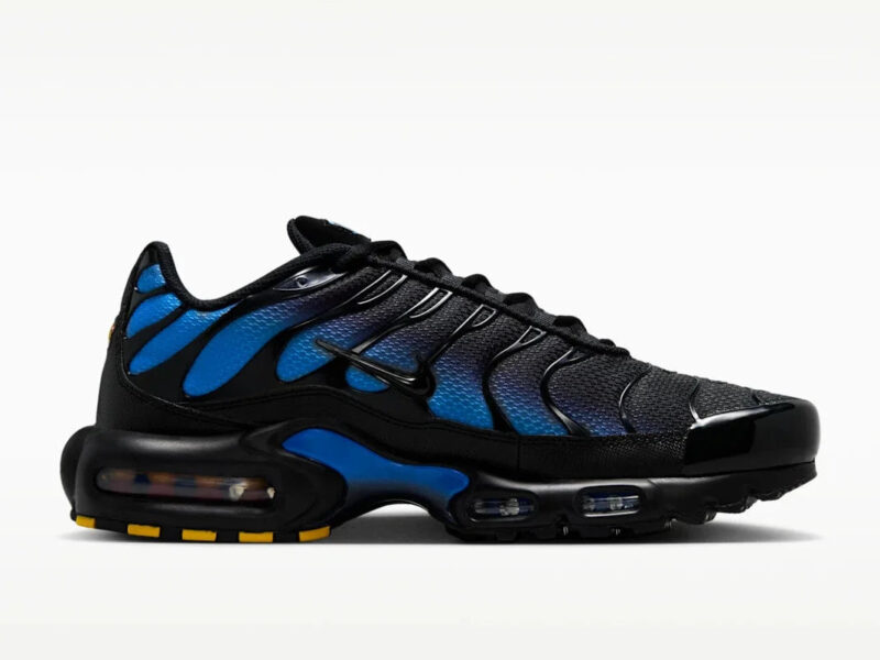 Air Max Plus - Black Blue Crystal Black